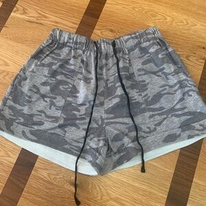NWOT camouflage shorts